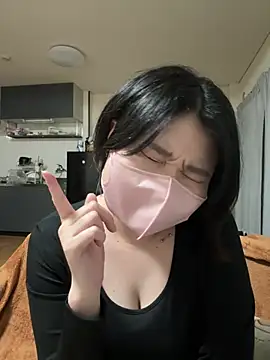 Snapshot of inaho_chan chatting on 13, 5, 2026 inaho chan online show from 13, 5, 2026
