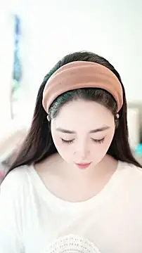 singer-wenwan online show from 13, 6, 2026