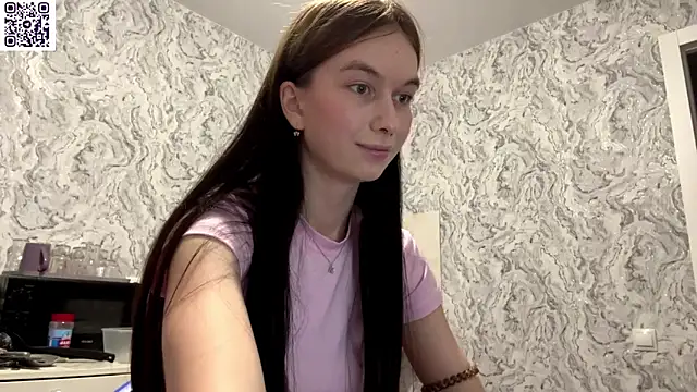 HinaDesire online show from 11, 5, 2026