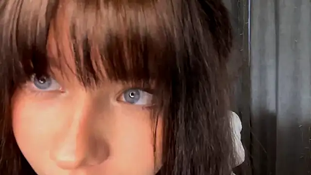 Snapshot of EmilyMercurial chatting on 3, 6, 2026 EmilyMercurial online show from 3, 6, 2026