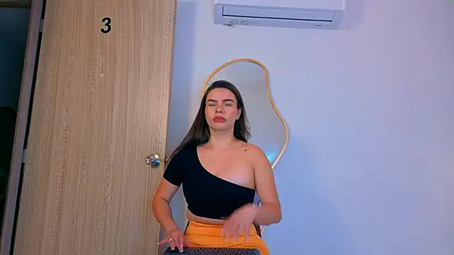 Snapshot of CandiceSpencer chatting on 16, 7, 2026 CandiceSpencer online show from 16, 7, 2026
