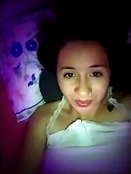 Annie loveer online show from 25, 6, 2026