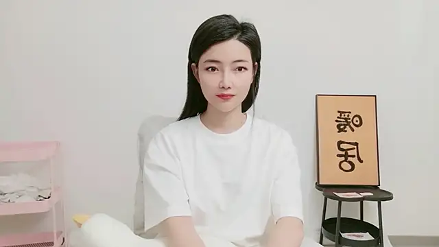 woxiangjinjin030 online show from 13, 5, 2026