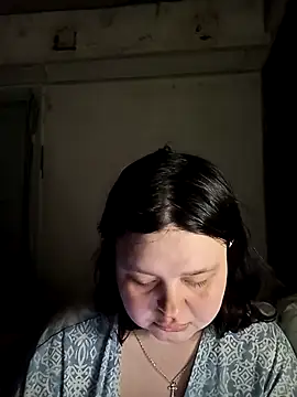 Linochka5012 online show from 9, 5, 2026
