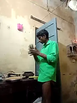 Snapshot of Hot-Parinda200 chatting on 10, 6, 2026 Hot-Parinda200 online show from 10, 6, 2026