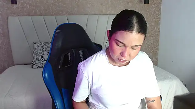Snapshot of AliceSmity__ chatting on 13, 6, 2026 AliceSmity online show from 13, 6, 2026