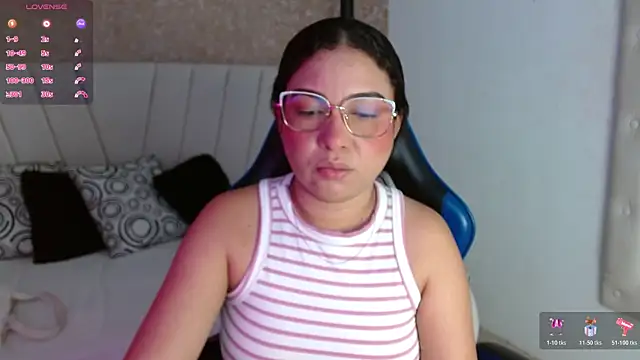 Snapshot of AliceSmity__ chatting on 16, 6, 2026 AliceSmity online show from 16, 6, 2026
