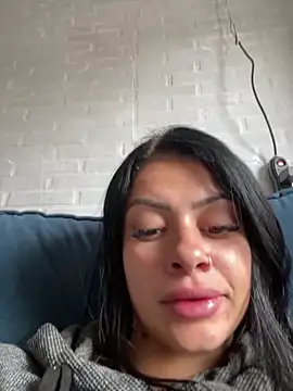 Snapshot of belababyy chatting on 28, 5, 2026 belababyy online show from 28, 5, 2026