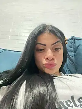 Snapshot of belababyy chatting on 29, 5, 2026 belababyy online show from 29, 5, 2026
