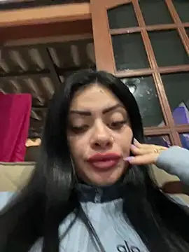 Snapshot of belababyy chatting on 19, 6, 2026 belababyy online show from 19, 6, 2026