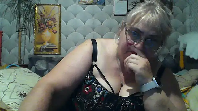 MarinaFarina53 online show from 3, 7, 2026