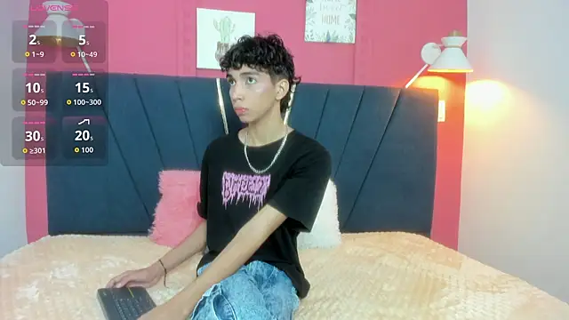 Snapshot of ero_boy40 chatting on 17, 7, 2026 ero boy40 online show from 17, 7, 2026