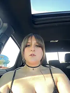Snapshot of Hazel_Haze chatting on 11, 5, 2026 Hazel Haze online show from 11, 5, 2026