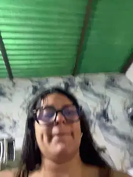 Snapshot of Afroditaxxx1 chatting on 27, 5, 2026 Afroditaxxx1 online show from 27, 5, 2026