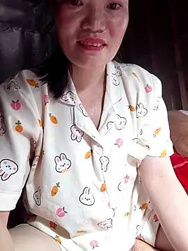 Snapshot of -Trici- chatting on 13, 6, 2026 -Trici- online show from 13, 6, 2026