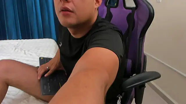 playboy Felipe online show from 13, 5, 2026