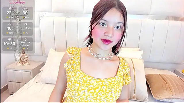 Snapshot of Aurora_bellamont chatting on 11, 7, 2026 Aurora bellamont online show from 11, 7, 2026