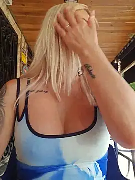 Snapshot of MILFBARBY chatting on 19, 6, 2026 MILFBARBY online show from 19, 6, 2026