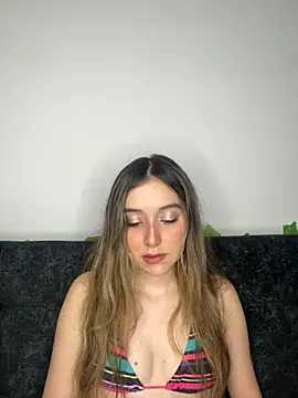 Sarisloves online show from 2, 7, 2026