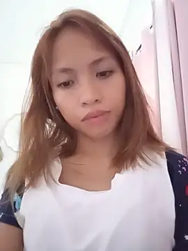 Snapshot of sweetpinayxxx chatting on 1, 6, 2026 sweetpinayxxx online show from 1, 6, 2026