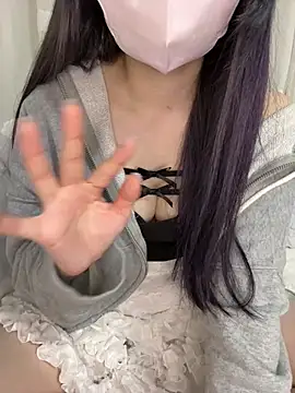 Snapshot of luna_sleepy chatting on 29, 5, 2026 luna sleepy online show from 29, 5, 2026