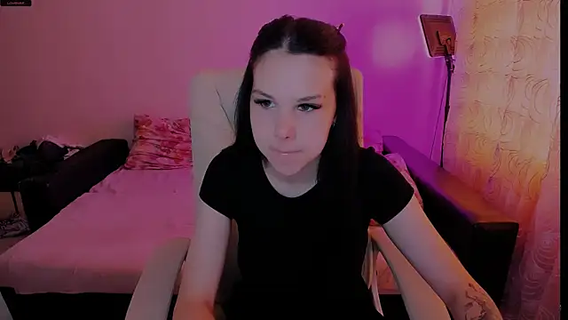 Snapshot of Adelina_xxx chatting on 8, 7, 2026 Adelina xxx online show from 8, 7, 2026