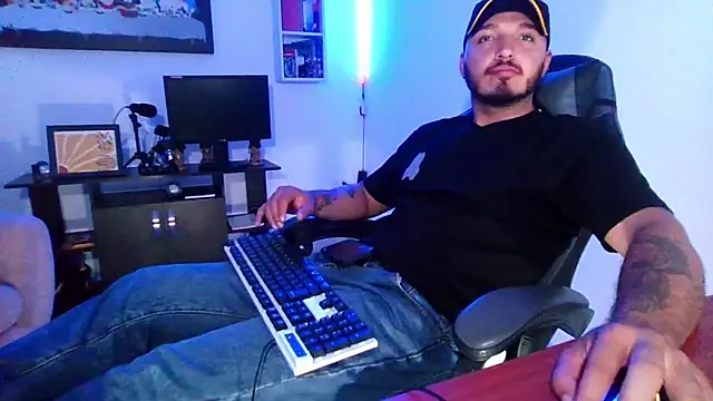 Snapshot of Thiago_420 chatting on 15, 5, 2026 Thiago 420 online show from 15, 5, 2026