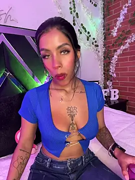 FiorellaBossh  online show from 2, 6, 2026