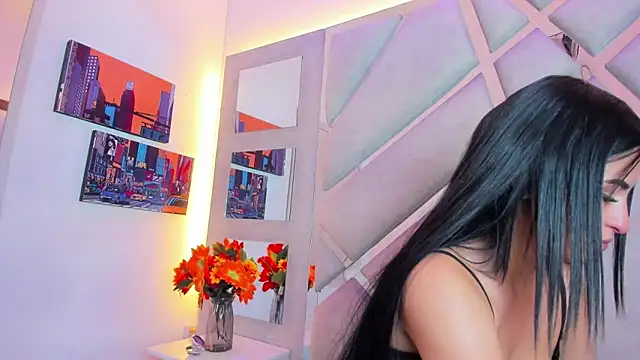 Snapshot of haileypetite chatting on 3, 6, 2026 haileypetite online show from 3, 6, 2026
