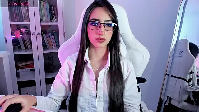 Snapshot of AgathaBlair chatting on 12, 6, 2026 AgathaBlair online show from 12, 6, 2026