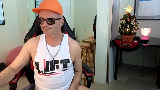 hotdadbod online show from 8, 12, 2024