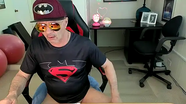 hotdadbod online show from 8, 9, 2025