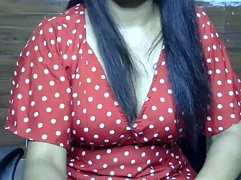 Snapshot of isha_hity chatting on 27, 5, 2026 isha hity online show from 27, 5, 2026