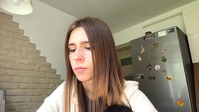 ZaraGuyette online show from 9, 7, 2026