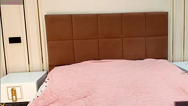 lalisabrown online show from 21, 6, 2026
