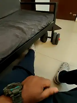 Snapshot of MrgigoloNCRRR9 chatting on 4, 7, 2026 MrgigoloNCRRR9 online show from 4, 7, 2026