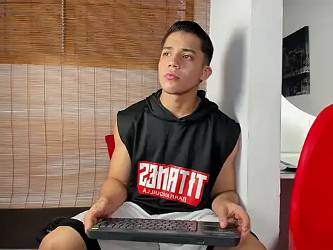 rocco gym online show from 30, 5, 2026
