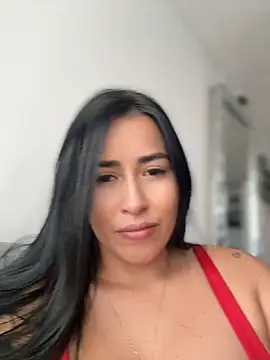 Snapshot of areviklusine1 chatting on 18, 4, 2026 areviklusine1 online show from 18, 4, 2026
