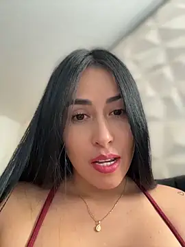 Snapshot of areviklusine1 chatting on 11, 6, 2026 areviklusine1 online show from 11, 6, 2026