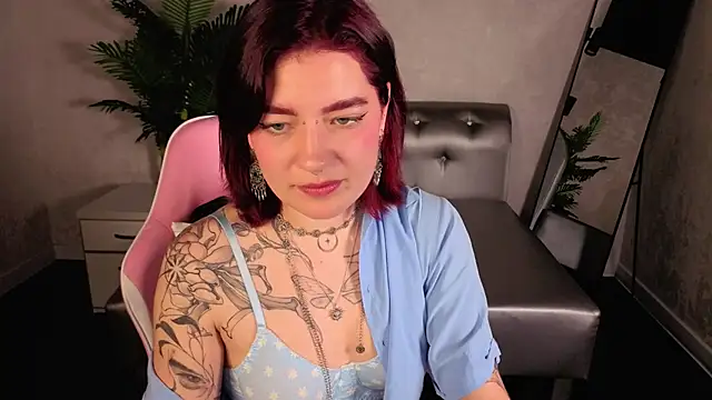 Nikki Gringer online show from 27, 5, 2026