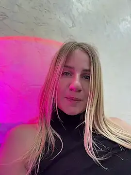 Snapshot of AnnaMist_ chatting on 2, 7, 2026 AnnaMist online show from 2, 7, 2026
