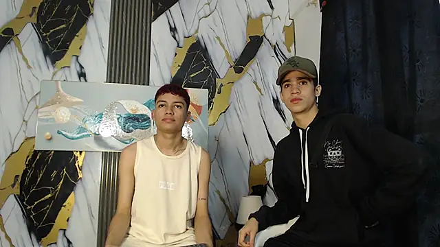 Snapshot of KING_LOVERS1 chatting on 19, 6, 2026 KING LOVERS1 online show from 19, 6, 2026
