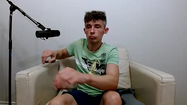 bananacurvesleft online show from 31, 5, 2026