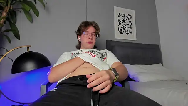 LucasMoraless online show from 21, 5, 2026