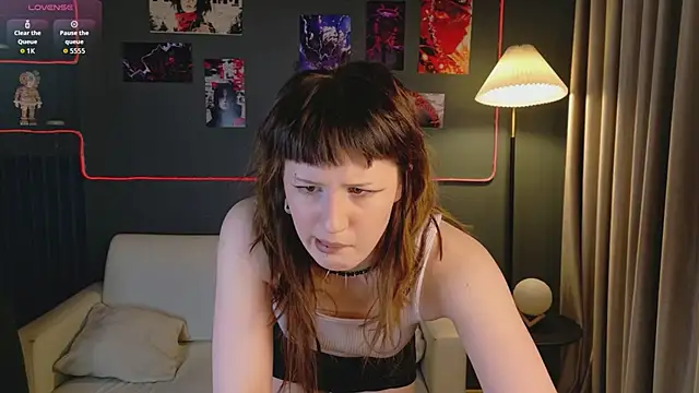 Nancy  Moss online show from 20, 5, 2026