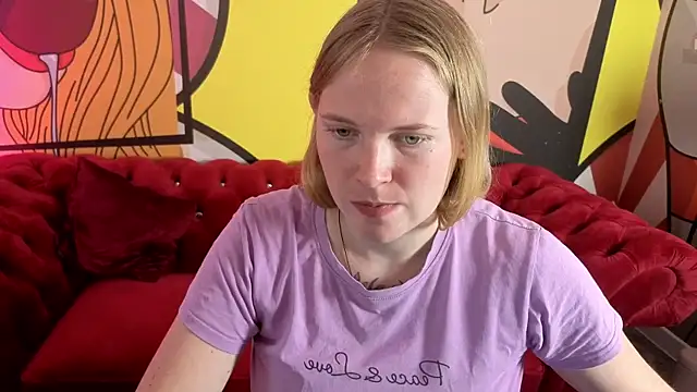 Snapshot of NikkyReyyy chatting on 7, 7, 2026 NikkyReyyy online show from 7, 7, 2026
