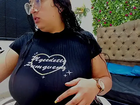 Candy Curvyy online show from 20, 5, 2026