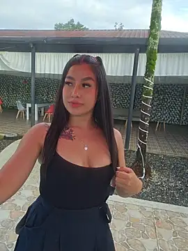 Snapshot of Luisa_Madrid chatting on 22, 5, 2026 Luisa Madrid online show from 22, 5, 2026