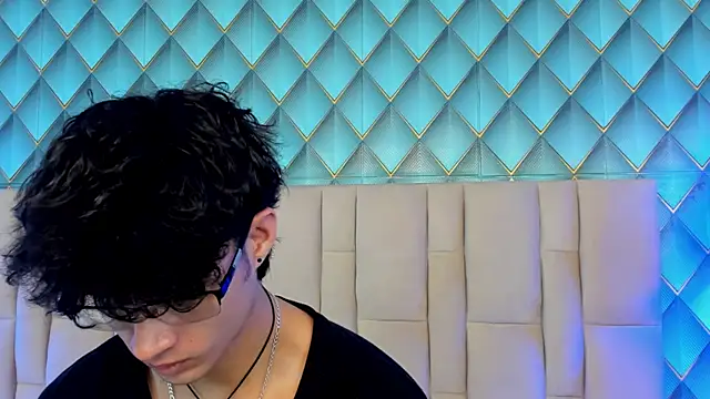 Snapshot of Sofia-Ethan chatting on 6, 7, 2026 Sofia-Ethan online show from 6, 7, 2026