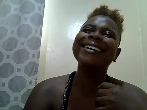 Snapshot of queentashana chatting on 10, 6, 2026 queentashana online show from 10, 6, 2026
